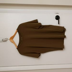 Universal Standard Khaki Crew Neck Tee Size M